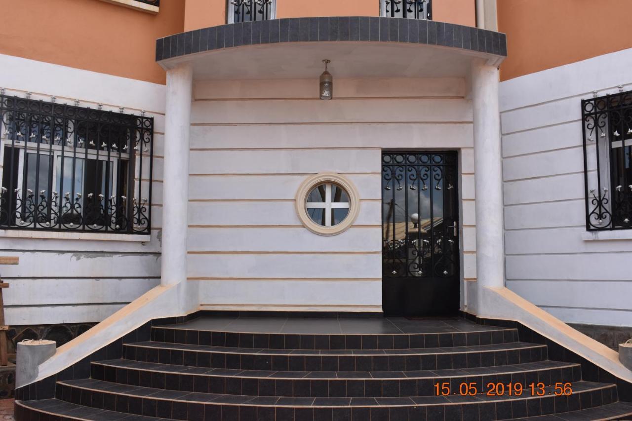 Residence Vicyma 2 P Tout Confort Bafoussam Centre Exterior foto